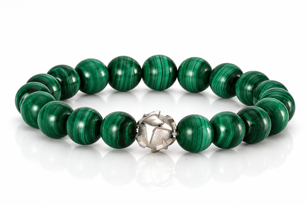 Armband aus Malachit-Kugeln mit Sternkugel aus Silber